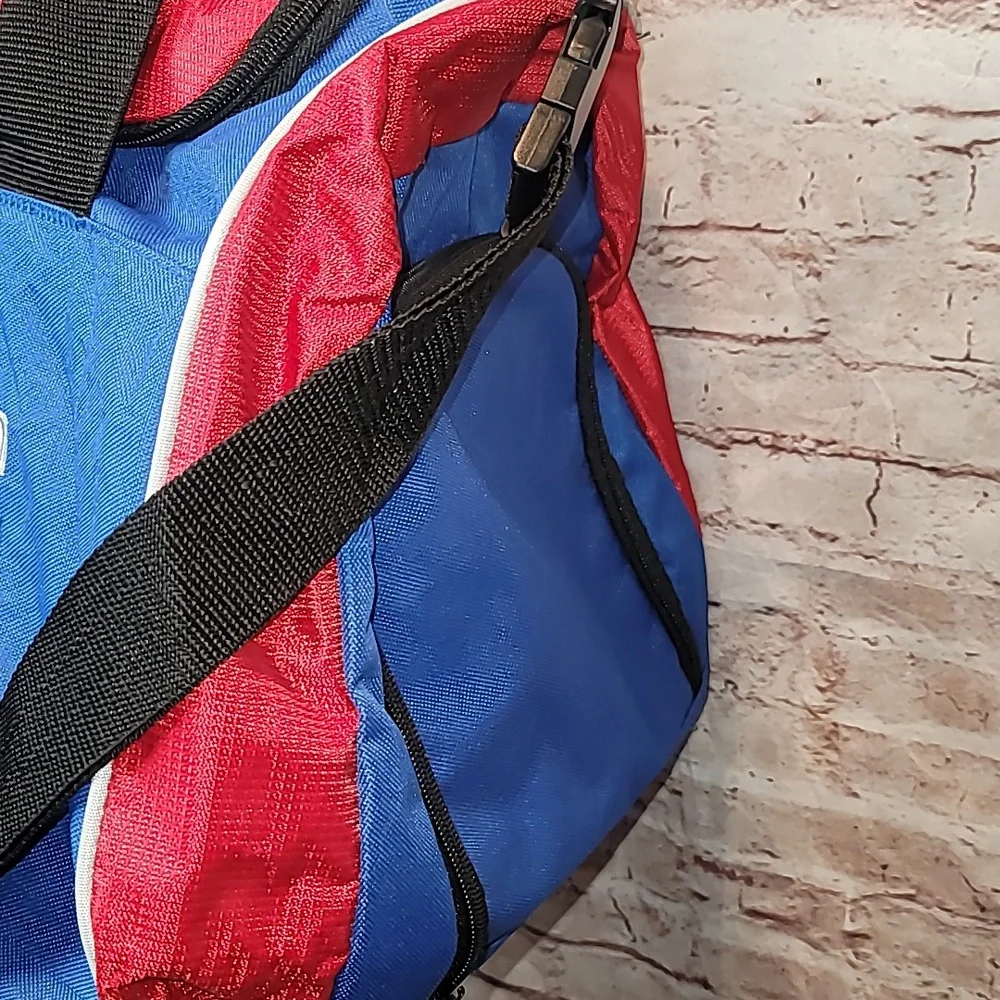 New York gaints large weekend duffel travel bag